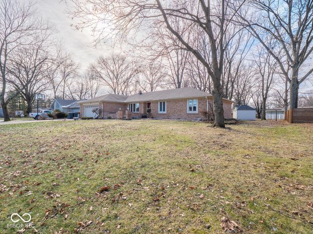 926 Beech Drive, Greenwood, IN 46142