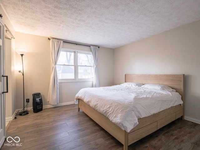 926 Beech Drive, Greenwood, IN 46142