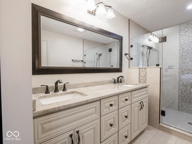 926 Beech Drive, Greenwood, IN 46142