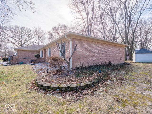926 Beech Drive, Greenwood, IN 46142