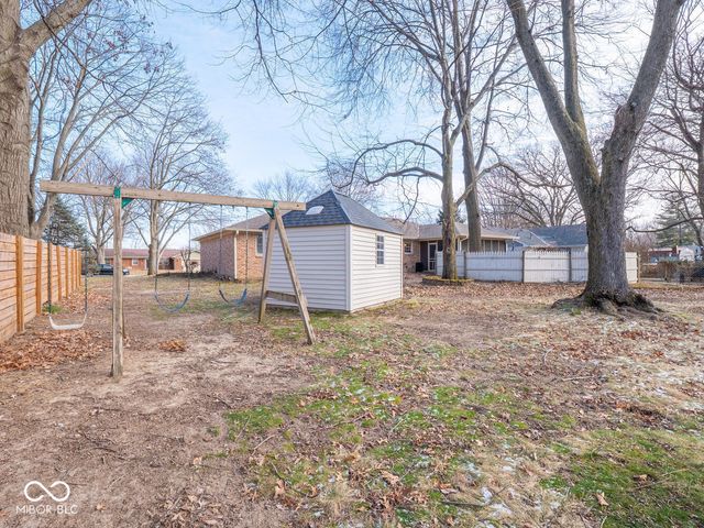 926 Beech Drive, Greenwood, IN 46142