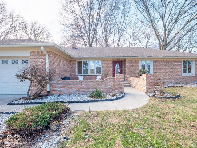 926 Beech Drive, Greenwood, IN 46142