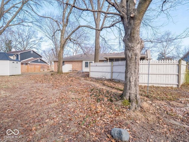 926 Beech Drive, Greenwood, IN 46142