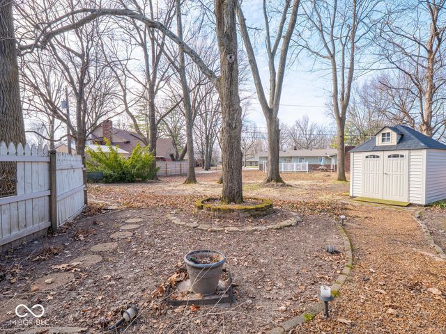 926 Beech Drive, Greenwood, IN 46142