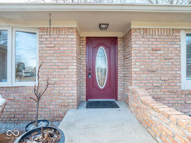 926 Beech Drive, Greenwood, IN 46142