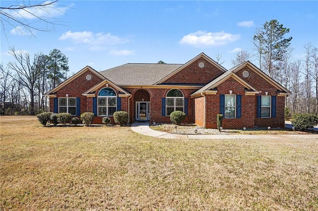 12391 Hillcrest Drive, Hampton, GA 30228