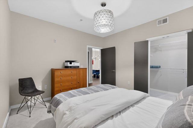 5609 Smu Boulevard 306, Dallas, TX 75206