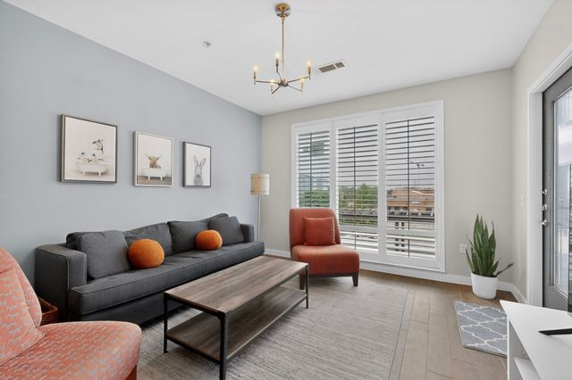 5609 Smu Boulevard 306, Dallas, TX 75206