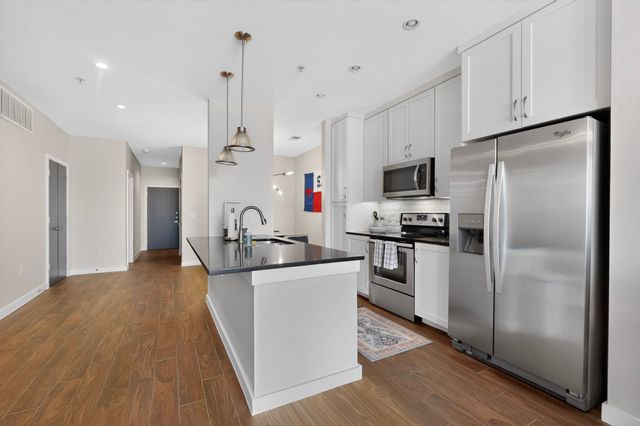 5609 Smu Boulevard 306, Dallas, TX 75206