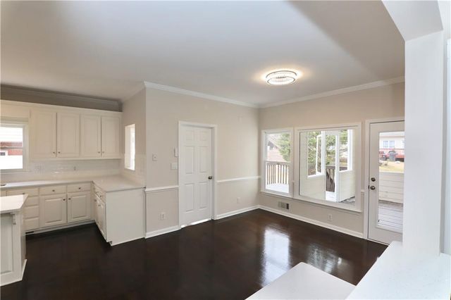 4287 Trotters Way Drive, Snellville, GA 30039