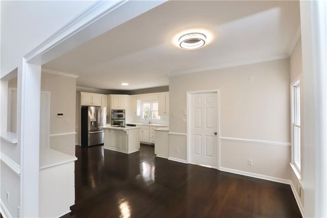 4287 Trotters Way Drive, Snellville, GA 30039