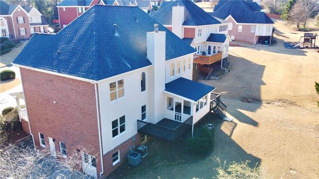 4287 Trotters Way Drive, Snellville, GA 30039