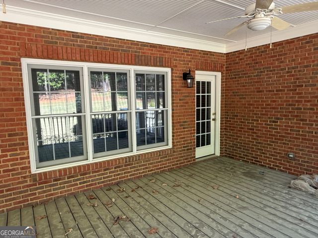 351 Antrim Glen Road, Hoschton, GA 30548