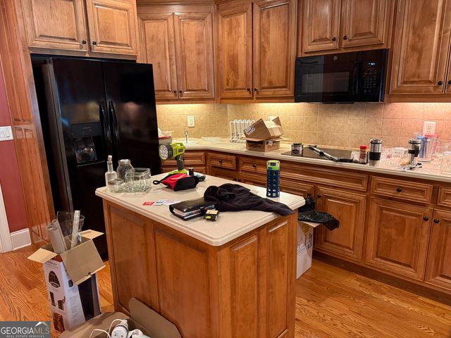 351 Antrim Glen Road, Hoschton, GA 30548