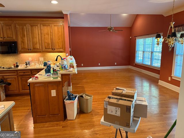 351 Antrim Glen Road, Hoschton, GA 30548