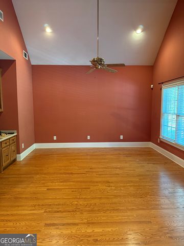 351 Antrim Glen Road, Hoschton, GA 30548