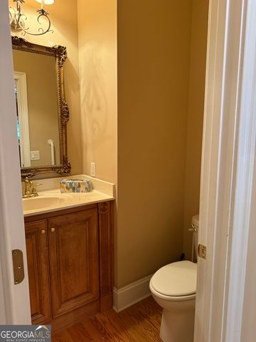 351 Antrim Glen Road, Hoschton, GA 30548