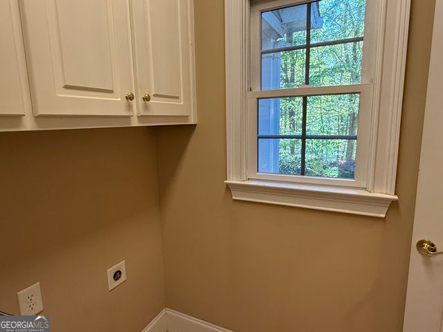 351 Antrim Glen Road, Hoschton, GA 30548