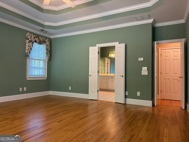 351 Antrim Glen Road, Hoschton, GA 30548