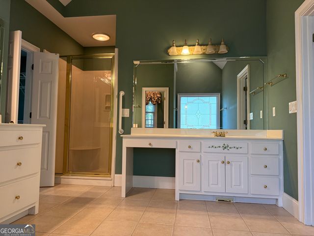 351 Antrim Glen Road, Hoschton, GA 30548