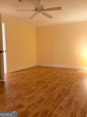 351 Antrim Glen Road, Hoschton, GA 30548