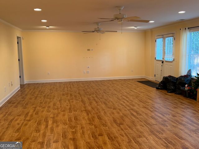 351 Antrim Glen Road, Hoschton, GA 30548