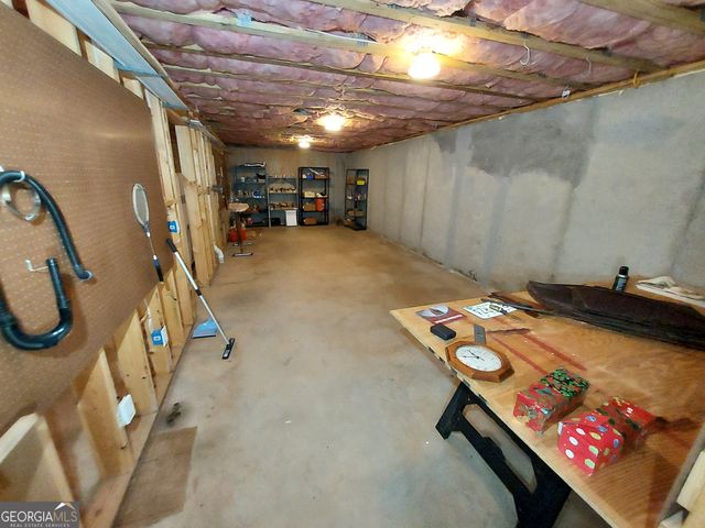 351 Antrim Glen Road, Hoschton, GA 30548