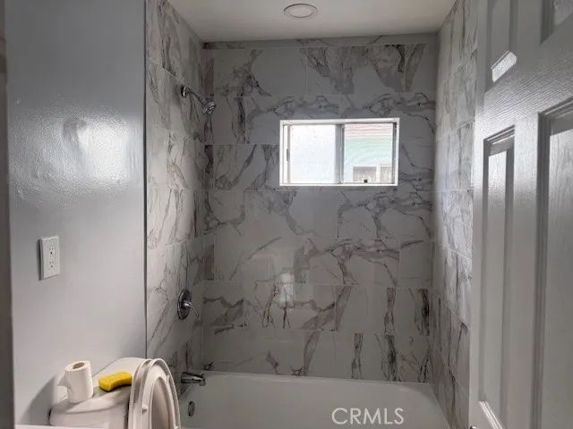 2293 Grand, Long Beach, CA 90815