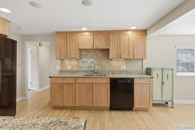 1796 W Lake Avenue, Littleton, CO 80120