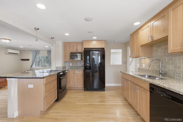 1796 W Lake Avenue, Littleton, CO 80120