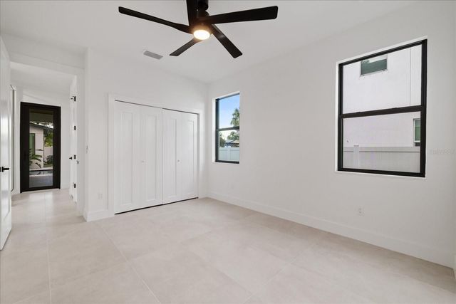 3107 W BEACH STREET, Tampa, FL 33607