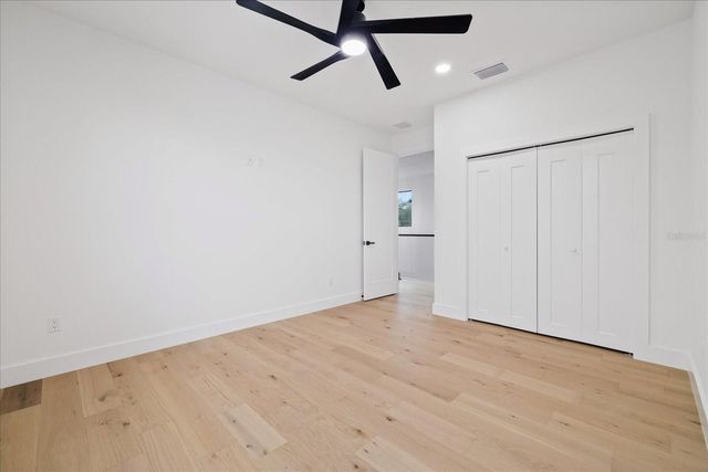3107 W BEACH STREET, Tampa, FL 33607