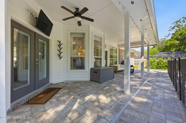 621 LAVENDER Lane, St. Johns, FL 32259