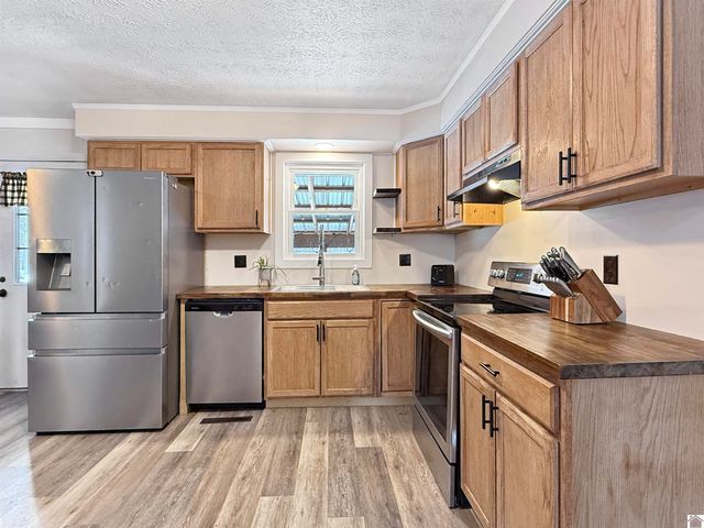 391 Ezell, Murray, KY 42071