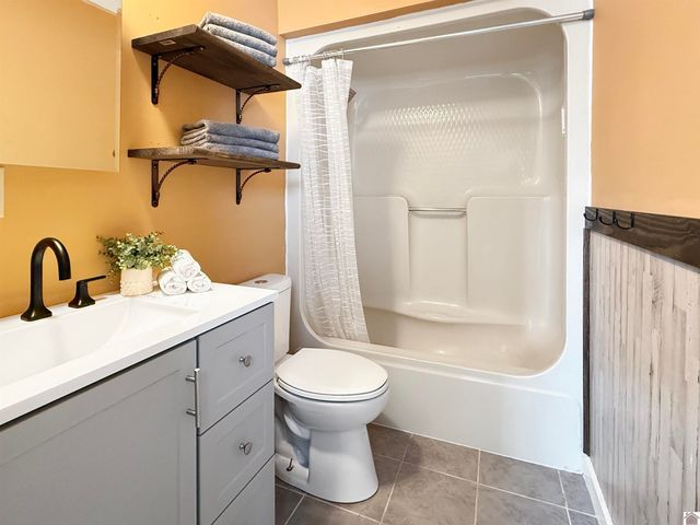 391 Ezell, Murray, KY 42071