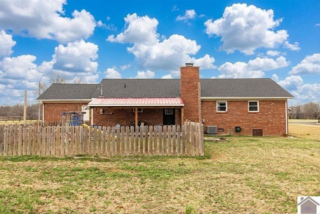 391 Ezell, Murray, KY 42071