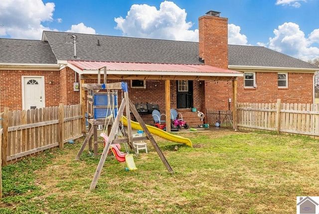 391 Ezell, Murray, KY 42071