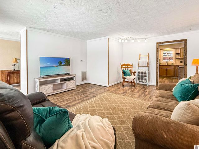 391 Ezell, Murray, KY 42071