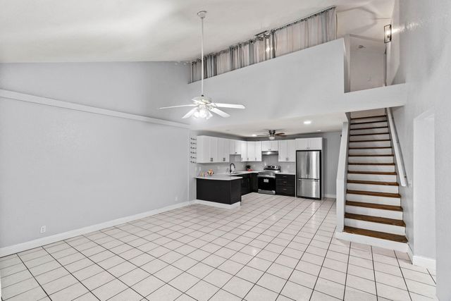 13916 Folkestone Circle, Wellington, FL 33414