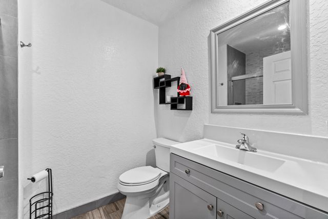 13916 Folkestone Circle, Wellington, FL 33414