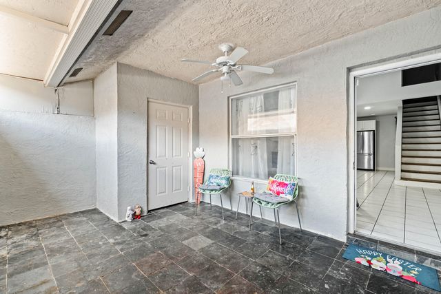 13916 Folkestone Circle, Wellington, FL 33414