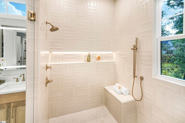 204 Cammer Avenue, Greenville, SC 29605