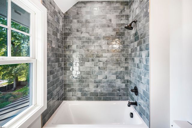 204 Cammer Avenue, Greenville, SC 29605