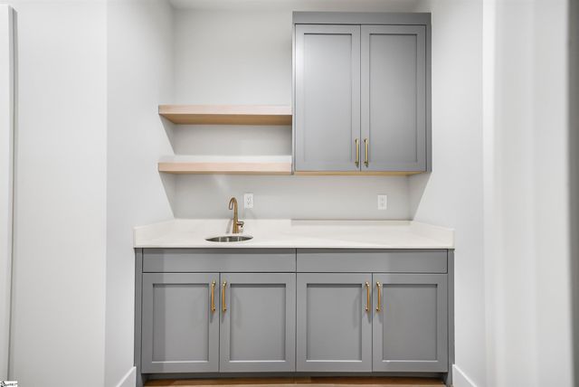 204 Cammer Avenue, Greenville, SC 29605