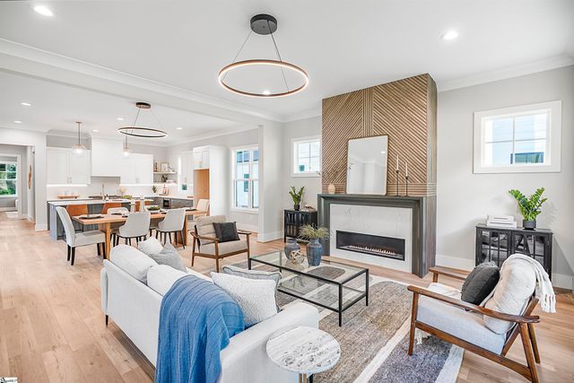 204 Cammer Avenue, Greenville, SC 29605