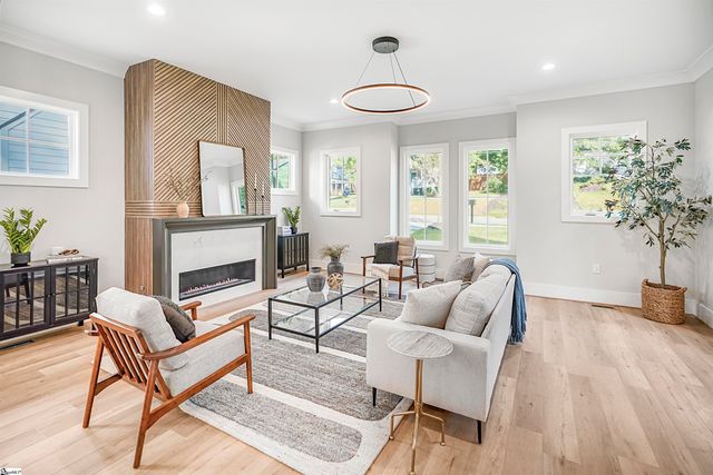 204 Cammer Avenue, Greenville, SC 29605