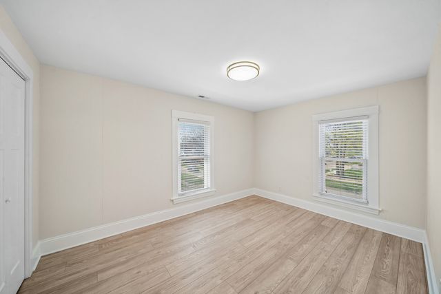 323 S Hale Street, Wheaton, IL 60187