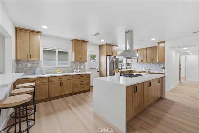 12113 Bluefield, La Mirada, CA 90638