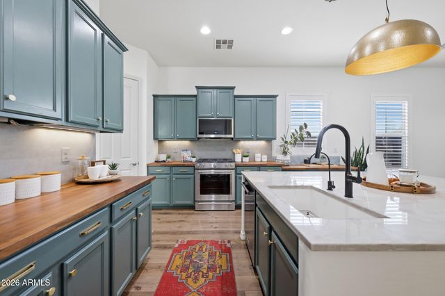 20959 W WYCLIFF Drive, Buckeye, AZ 85396