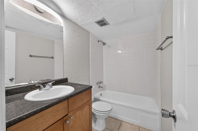 1810 NW 23RD BOULEVARD 173, Gainesville, FL 32605